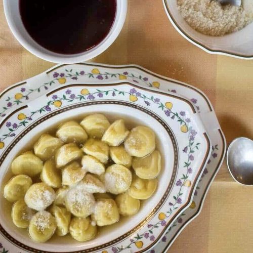 Tortellini in brodo