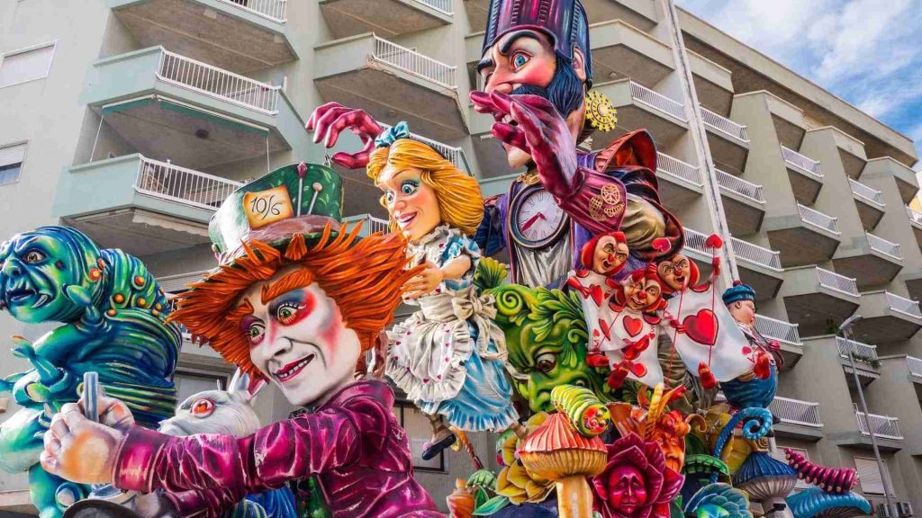 Carnival float in Verona