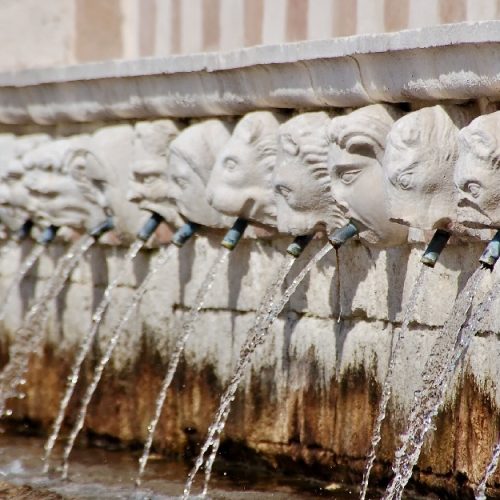 The Fountain of the 99 Spouts