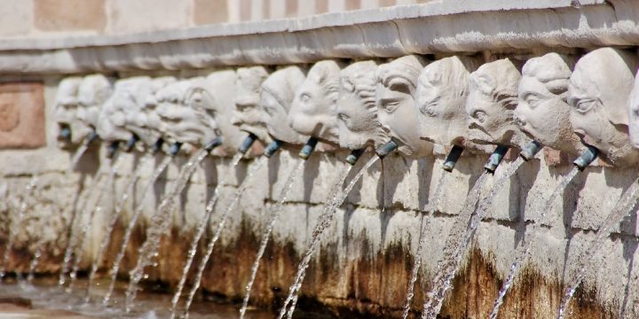 The Fountain of the 99 Spouts