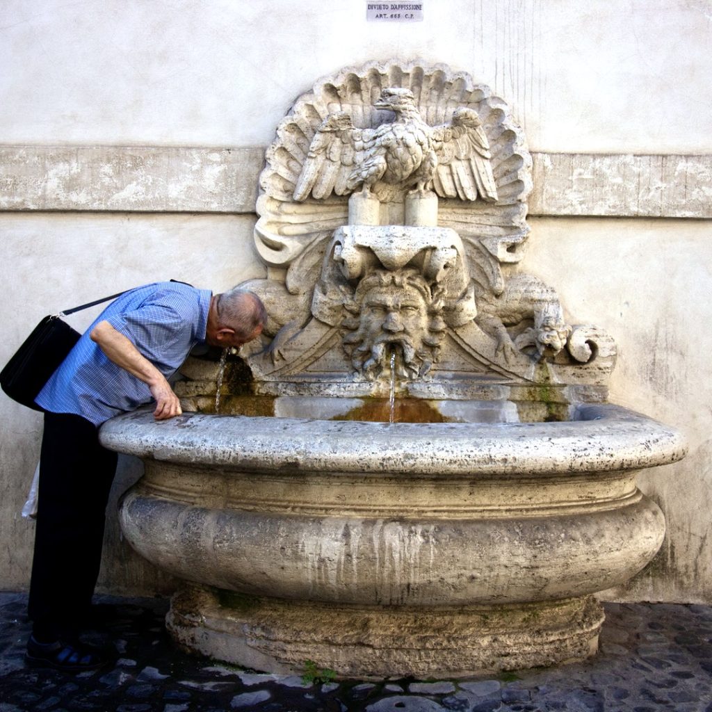 Summer in Rome: fountains keep you hydrated