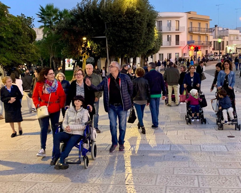 Italian longevity: the passeggiata
